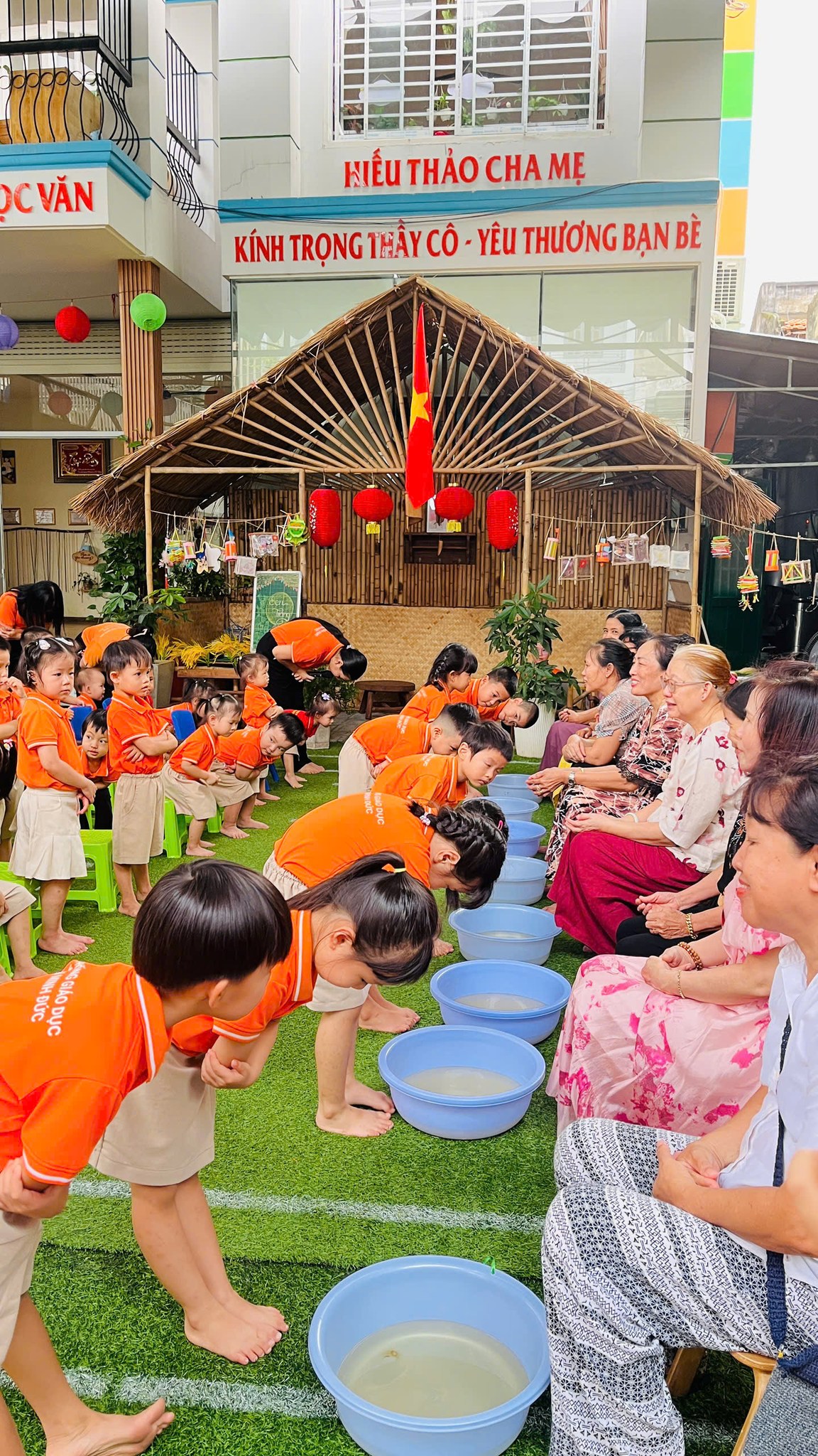 Lời cảm ơn gửi đến Ba Mẹ – Cùng nhau tạo nên mùa Trung Thu trọn vẹn yêu thương