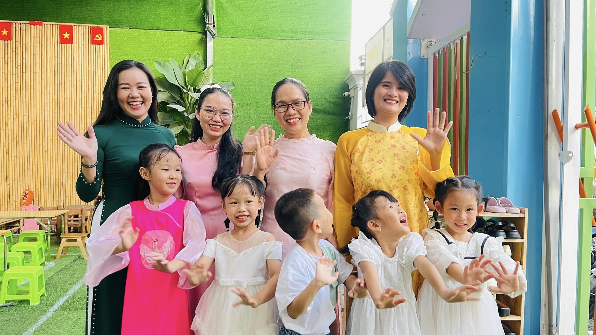 Lễ Hội Hoa Sen – Nơi gia đình và nhà trường cùng dạy trẻ trân quý thiên nhiên